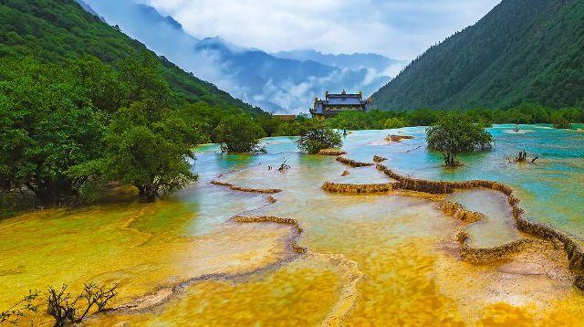汪文斌：敦促美方停止给台海和平稳定制造麻烦