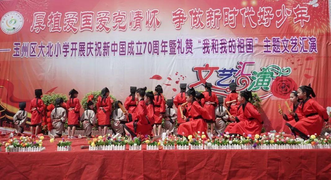 泰坦黎明