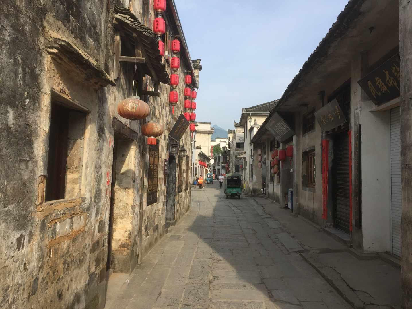 公开招聘，带编制！杭州多城区发布教师招聘公告，省内师范生受欢迎